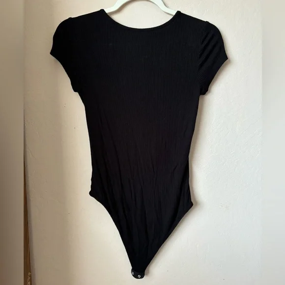 Ribbed Short Sleeve Lace-Up Bodysuit - Picture 2 of 2